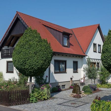 Ferienwohnung Tonart Sommerach Exteriör bild